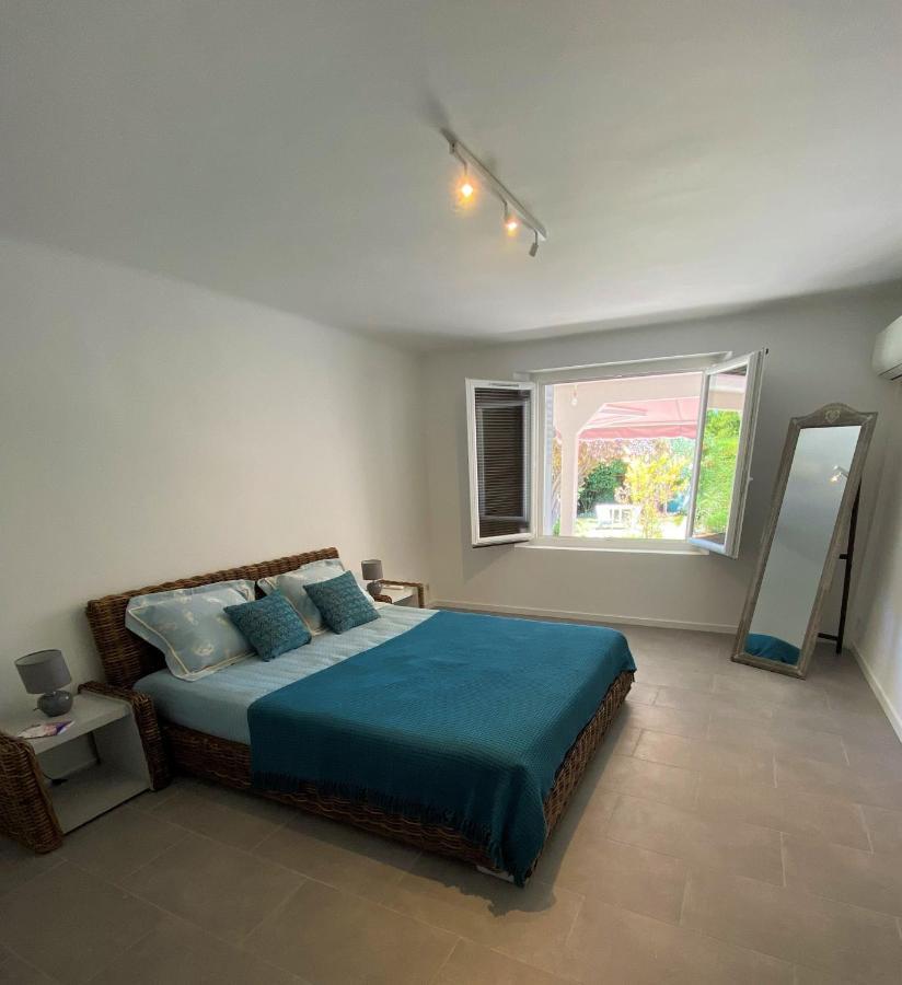 Appartement Rez De Villa Proche Port Et Plages De Sanary מראה חיצוני תמונה