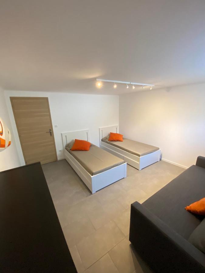 Appartement Rez De Villa Proche Port Et Plages De Sanary מראה חיצוני תמונה
